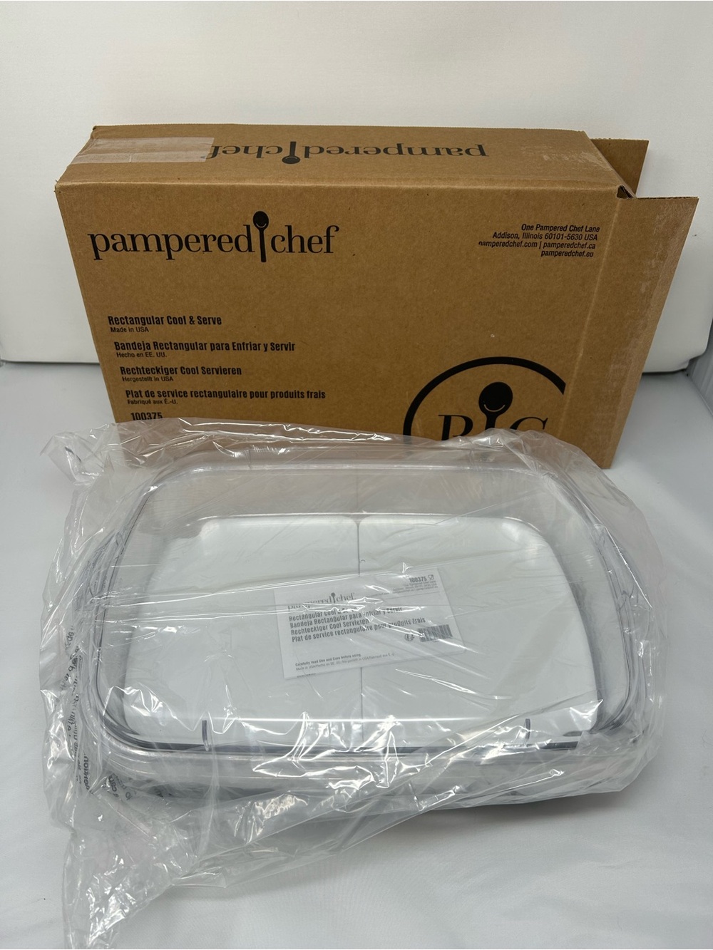 Pampered Chef Rectangular Cool & Serve NEW in box